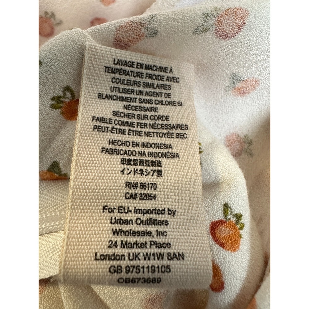 Free People Mia Short Sleeve Jumpsuit Ivory Peach Fruit Print Size 8 *Flawed - Picture 12 of 16